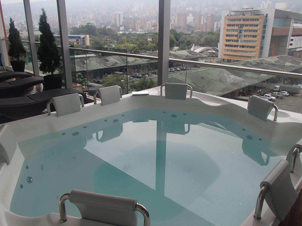 Hotel Sixtina Plaza Medellin Itagüí Exterior foto