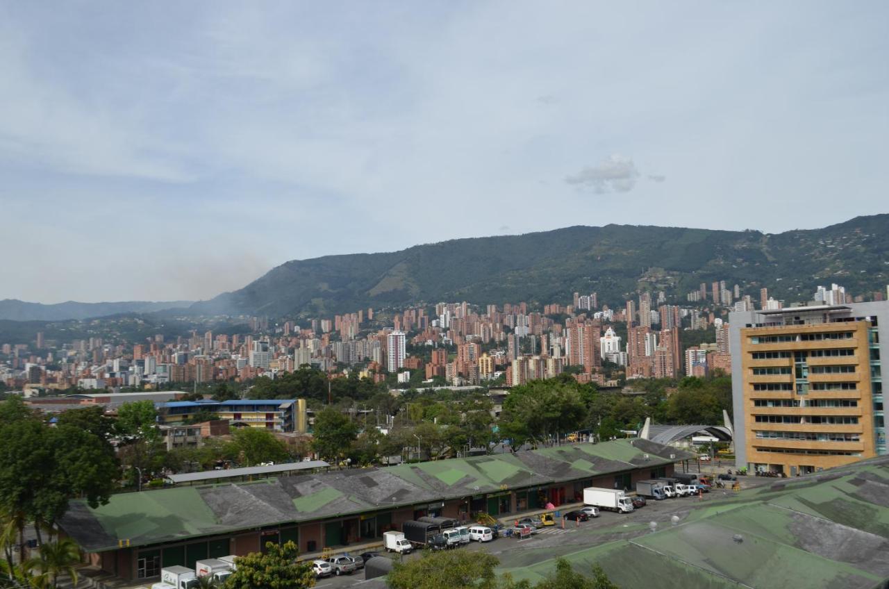 Hotel Sixtina Plaza Medellin Itagüí Exterior foto